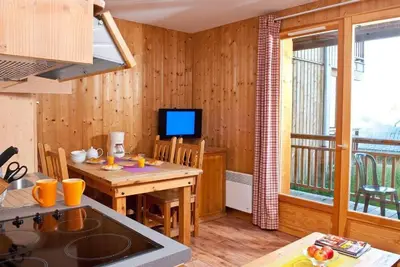 Image de Wifi, Rez-de-chaussée, remise en forme, terrasse, balcon, parking, casier à ski, 35-42m², La Féclaz