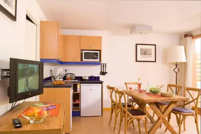 Image de 50m des commerces, piscine, balcon, 36-37m², Les Orres