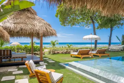 Image de Casa Milya - Villa de luxe sur la plage! 4 Master Suites et piscine à débordement