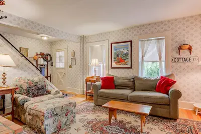 Image de Nouvelle Liste! Maison familiale avec cuisine complète - près de la montagne de ski!