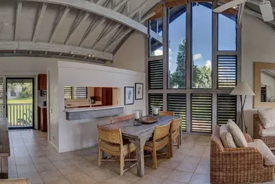 Image de Dreamy 2 Bedroom Condo sur la plage de Kiahuna à Poipu! Unité 140