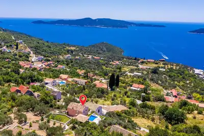 Image de Belle maison de 6 chambres à Trsteno