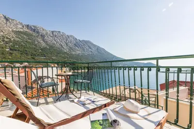 Maison confortable à Podgora avec WiFi