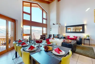 Image de Perce Neige Pn H - View & Center Apartment 10 per