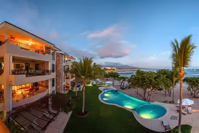 Image de Condo sur la plage à Punta Mita Resort, Piscine, Beach Club, Ac, Wifi gratuit, Concierge, Service de ménage