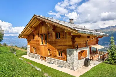 Image de Superbe Chalet avec sauna aux Collons