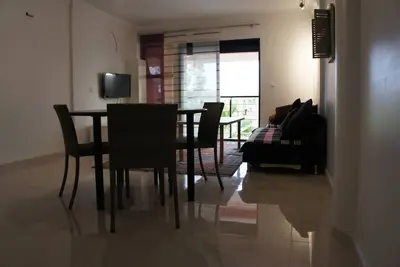 Image de Résidence sécurisée, Appartement agréable;à 100m de la plage.