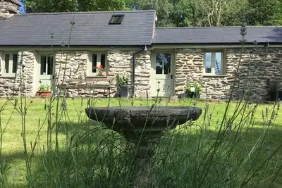 Image de Cottage idyllique à côté de la rivière, Betws Y Coed avec vue pittoresque