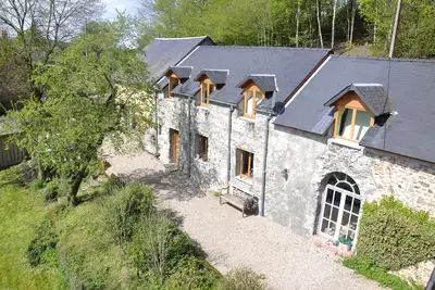Image de Le Grand Morvan: maison de famille romantique dans le parc national du Morvan