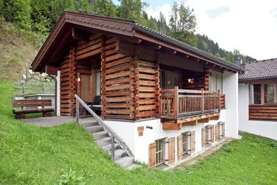 Image de Chalet luxueux avec sauna à Königsleiten