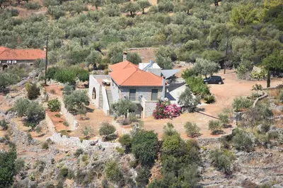 Image de Maison en pierre d'Athina à Kardamyli