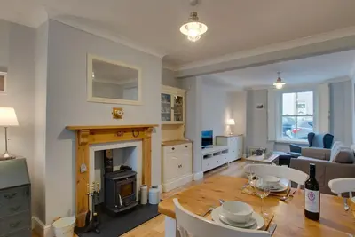 Image de Woodville Road - Deux Chambres Maison, Couchages 4