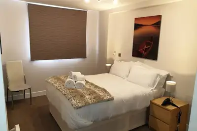 Image de Birminghams Hidden Gem Garnet Apartment sleeps 6 G