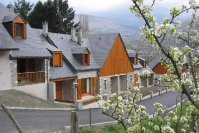 Image de Chalet Pour 5 Personnes, A 7mn Du Centre De St Lary