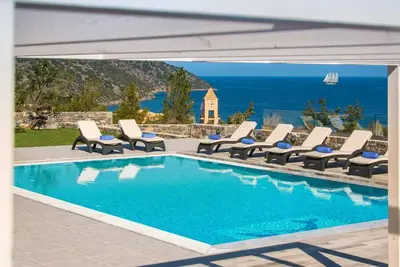 Image de Villa Bellelen Villa de 5 chambres avec piscine chauffée à seulement 500m de la plage
