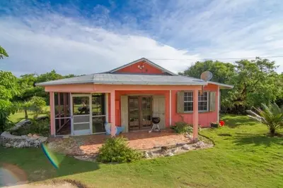 Image de GregoryTown - Cozy Cottage - Accès à l'eau