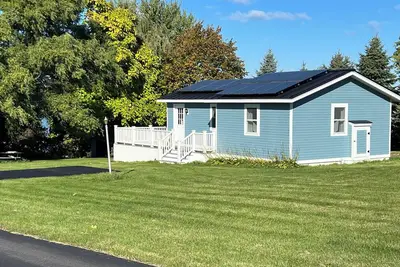Image de Cozy Cottage sur le lac Champlain
