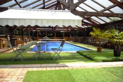 Image de Gîte situé dans une ferme magnifiquement isolée, avec superbe piscine chauffée