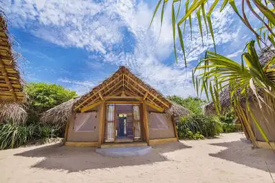 Jungle Beach Camp Ahungalla - Bungalow Glamping Standard