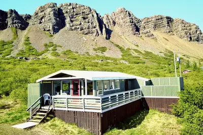 Image de Cabane de campagne confortable dans un cadre magnifique