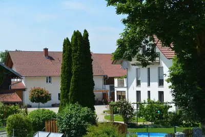 Image de Appartement lumineux et convivial avec jardin privé, directement sur la piste cyclable du Danube