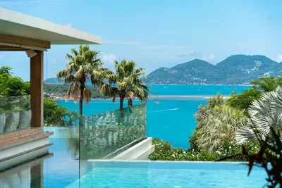 Image de Villa 8br avec piscine, gymnase, cinéma, jacuzzis