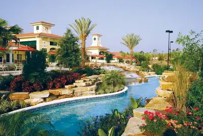 Image de Super emplacement près de Disney World avec restaurants sur place, 7 piscines et plus