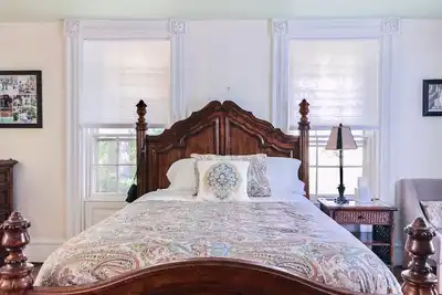 Image de Suite spacieuse (5 miles- Goose Pond State Park)