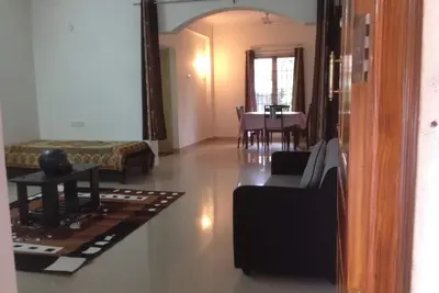 Image de 2bhk appartement entièrement meublé Cnssk service appartements