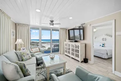 Image de Totalement rénové; Gulfview; Superbes vues! Sous gestion propriétaire!