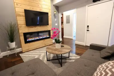 Image de Moderne 3br / Parking gratuit à proximité de Encore- Everett # 2