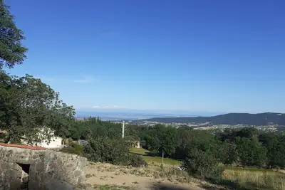 Image de La Maison de Léobin Véranne Parc du Pilat vue sur les Alpes