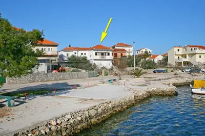 Image de Appartements Slavko, (16034), Vinišće, Croatia