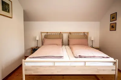 Image de Ferienwohnung \"Hochplatte\" 100qm mit 2 Schlafzimmern und Balkon mit See-und Bergblick