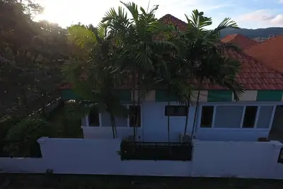 Image de Villa de jardin spacieuse 3br