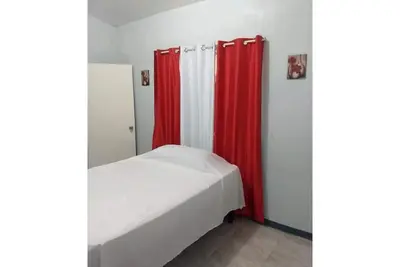 Image de Grande maison pouvant accueillir 16 personnes, idéal pour les grands groupes