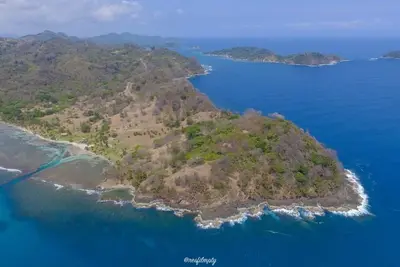 Image de Un endroit fantastique entre la mer et la jungle