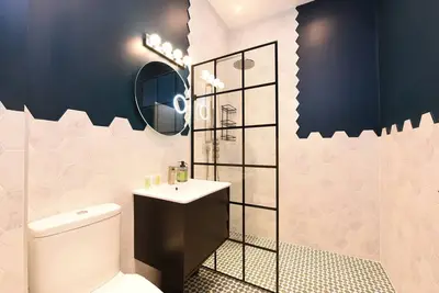 Image de Stylish & Spacious Deluxe Apartments near Victoria Station