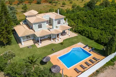 Image de Quinta das Laranjeiras | 4 Chambres | Maison de Campagne | Boliqueime