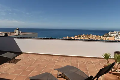 Image de Penthouse 120m2, Ă 200m de la plage, vue mer et village