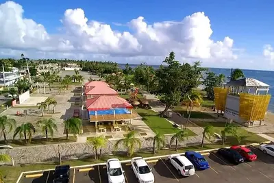 Image de Communauté Beachhouse Secure Gate avec piscine, RÉDUCTION Intro
