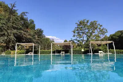 Image de Location Vacances Dans Chianti Toscane, Nr. Florence avec location de vélos, piscine, restaurant