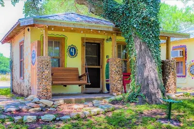 Image de Casita Studio studio cabine de l'ère des années 1930 près de Hunt et Ingram