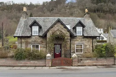 Image de 3 chambres à coucher à Weem, near Aberfeldy