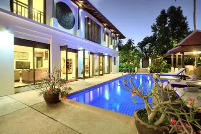 Image de Villa Big Buddha Beach avec piscine