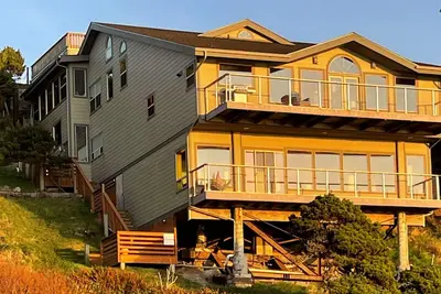 Image de Cliffside maison de vacances avec des vues magiques