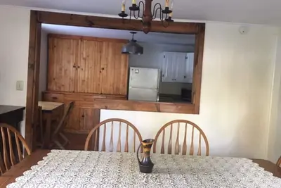 Image de maison de ferme à 7 miles de cooperstown, dans le village de Hartwick