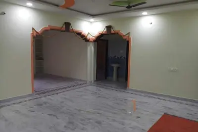 Image de 3 chambres 3 salle de bains spacieuse maison individuelle Ă louer
