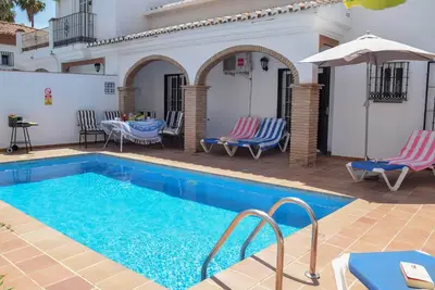 Nerja Paradise Rentals - Villa Las Dalias
