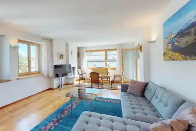 Image de Immeuble dans le coin le plus ensoleillé de l'Engadine